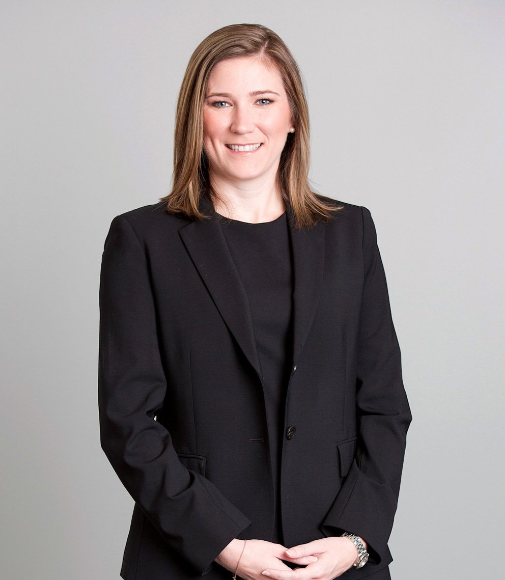 Calle Mendenhall Attorney with Farris, Riley & Pitt, LLP